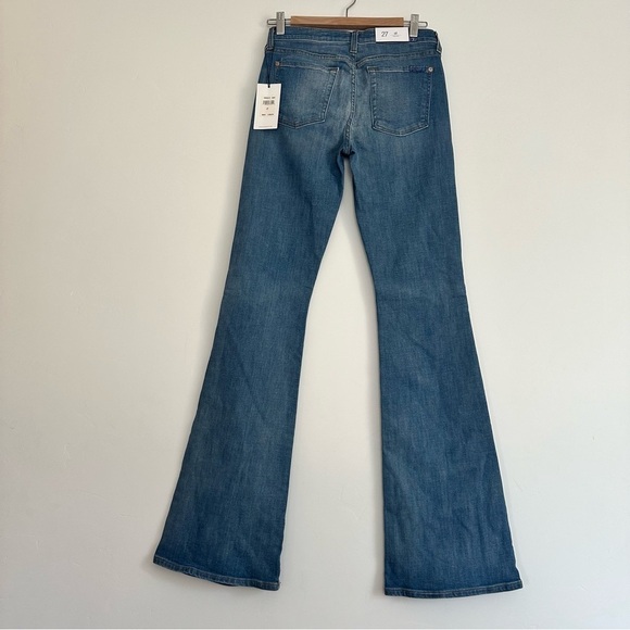 7 For all Mankind NWT Ali Classic flare in light blue denim Size: 27 - Picture 2 of 3